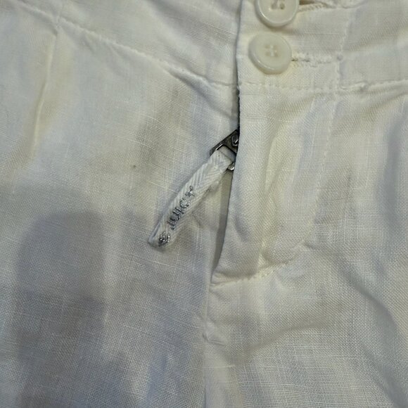 Juicy Couture White Linen Shorts - Picture 2 of 4